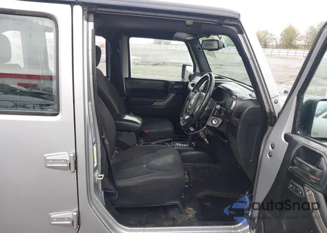 2018 Jeep Wrangler Jk Unlimited Sport Rhd 4X4 z USA, uszkodzony, nr VIN 1C4BJWKG7JL864160